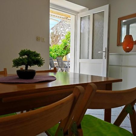 Apartment Rose Krk Town Buitenkant foto
