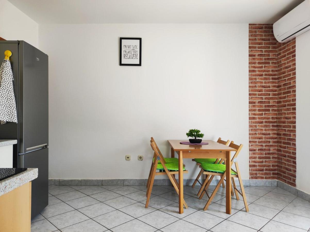 Apartment Rose Krk Town Buitenkant foto