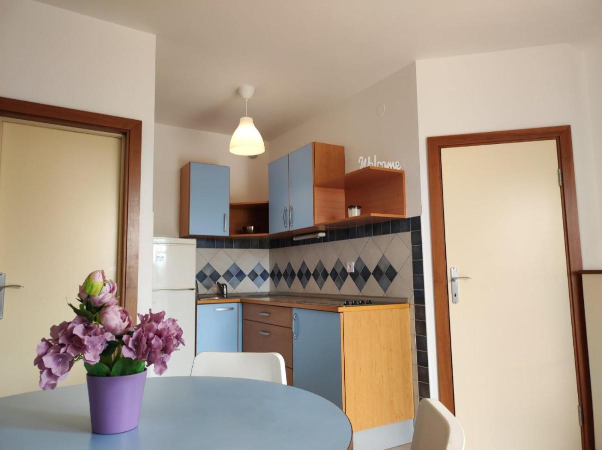 Apartment Rose Krk Town Buitenkant foto
