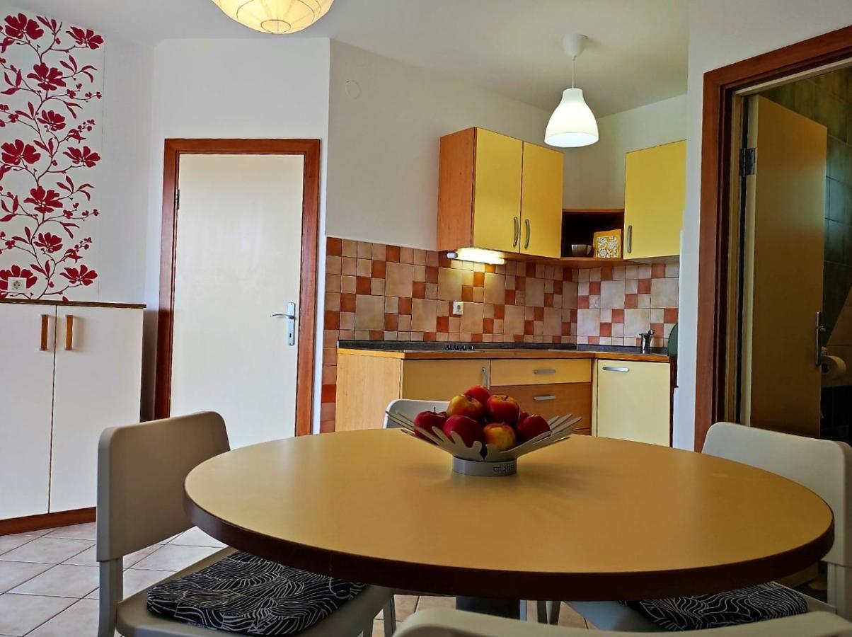 Apartment Rose Krk Town Buitenkant foto