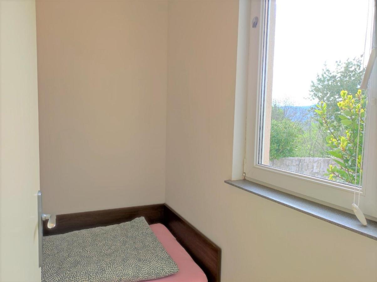 Apartment Rose Krk Town Buitenkant foto