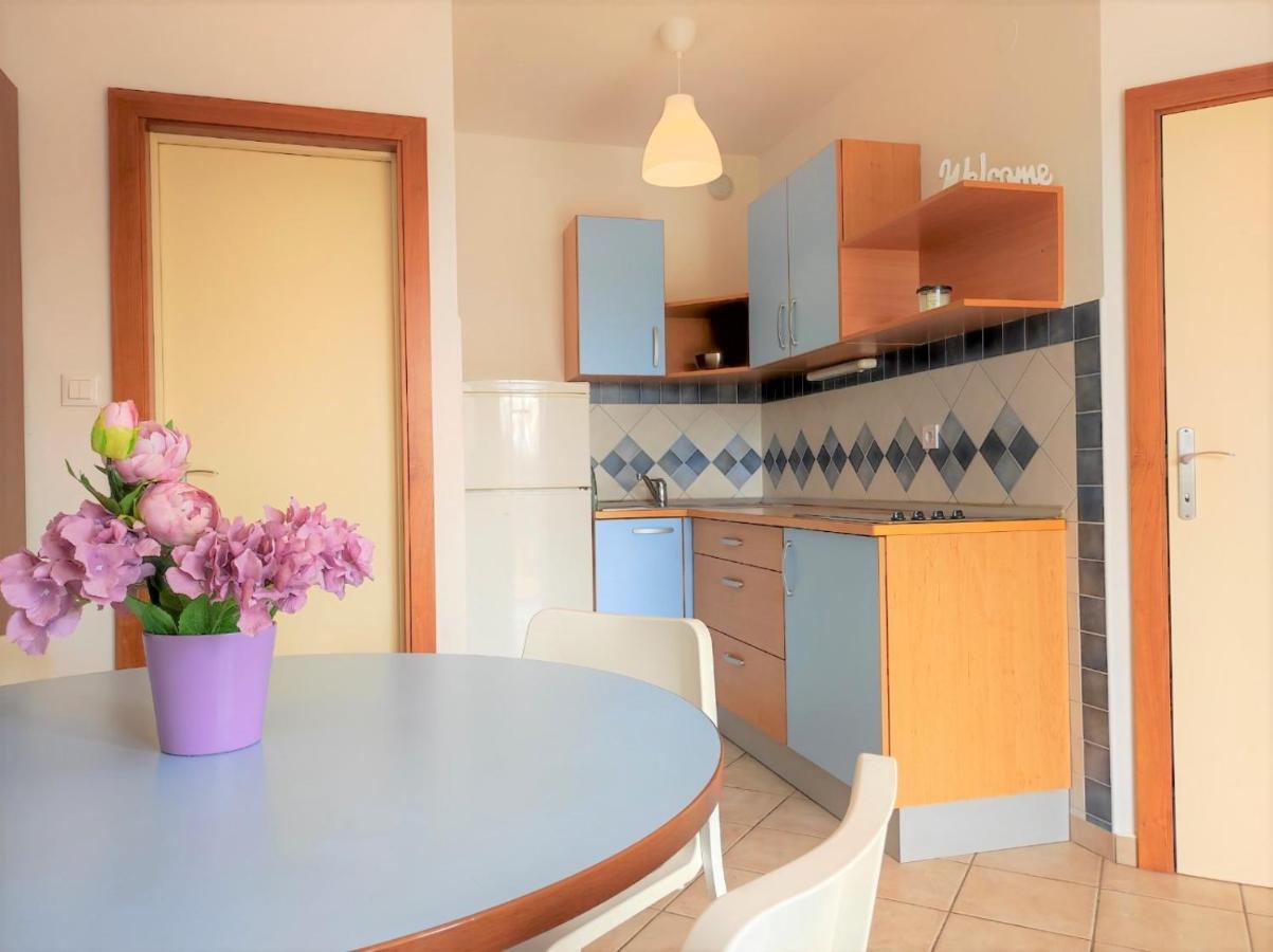 Apartment Rose Krk Town Buitenkant foto